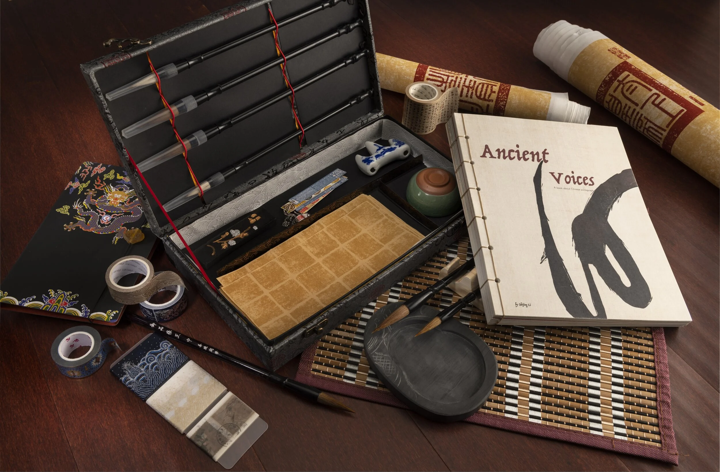 洋書 The collector's voice Ancient Voices The collector's voice Ancient Voices - 洋書新着